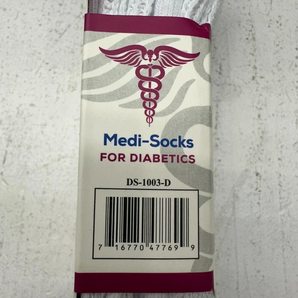Two Pair White Medi-Socks Diabetes & Circulatory Unisex Crew Sock Size 9-11 NEW